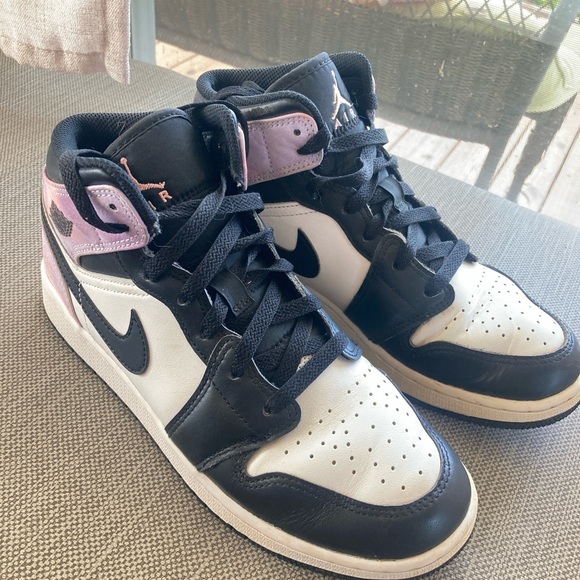 Girls Nike Air Jordan 1 mud Zen Master Girls 6Y - Picture 1 of 6